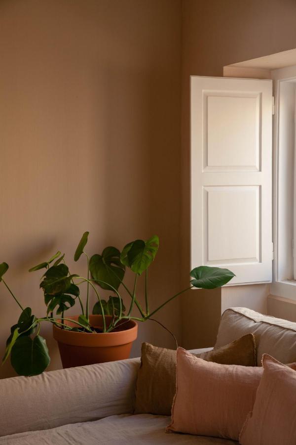 Azenhas Do Mar Roadside House Villa Коларес Екстериор снимка